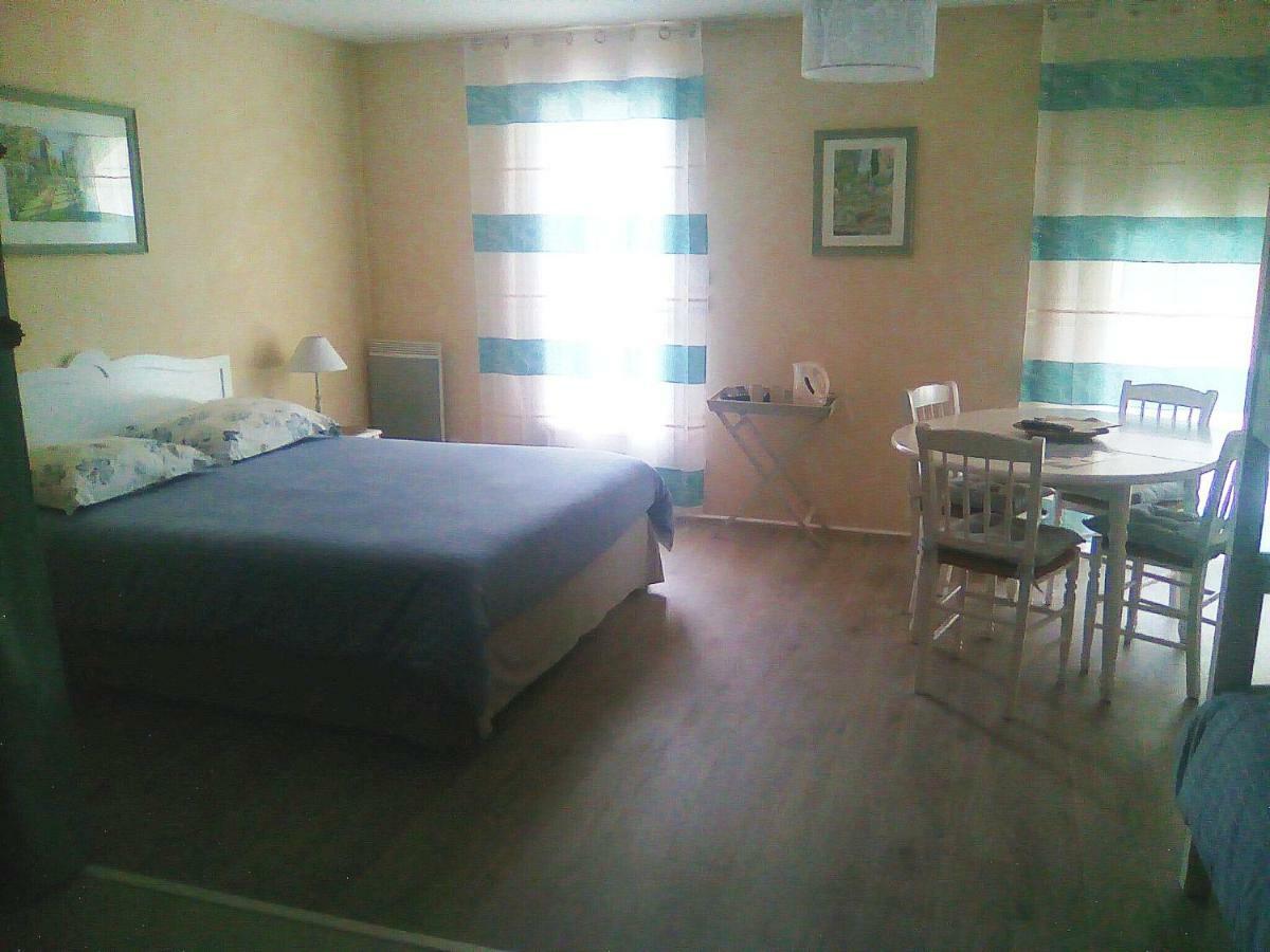 Chambre D'Hotes - Le Safran Du Val D'Or Anneyron Екстер'єр фото